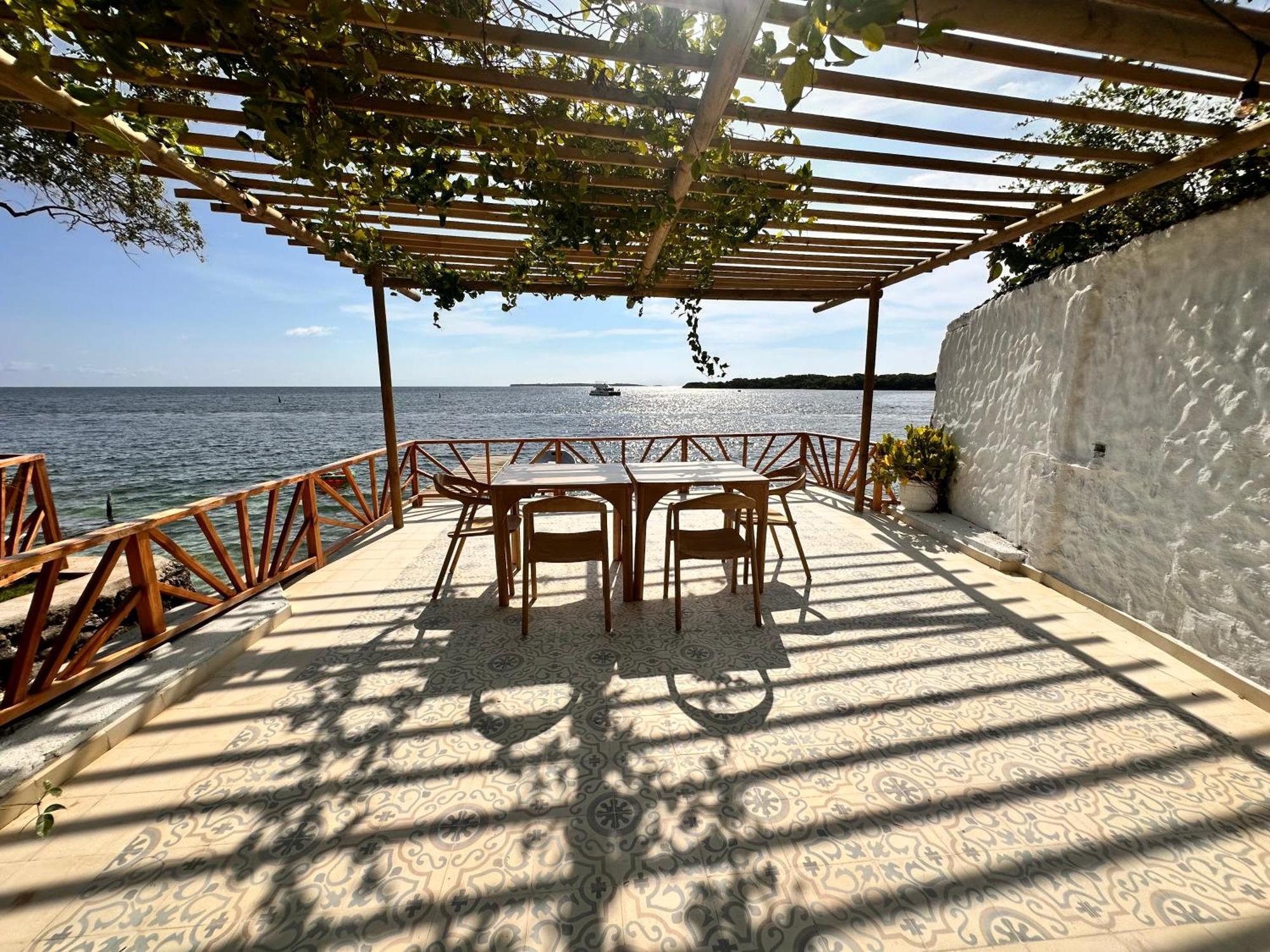 Orika Del Mar Hotel Isla Grande  Luaran gambar