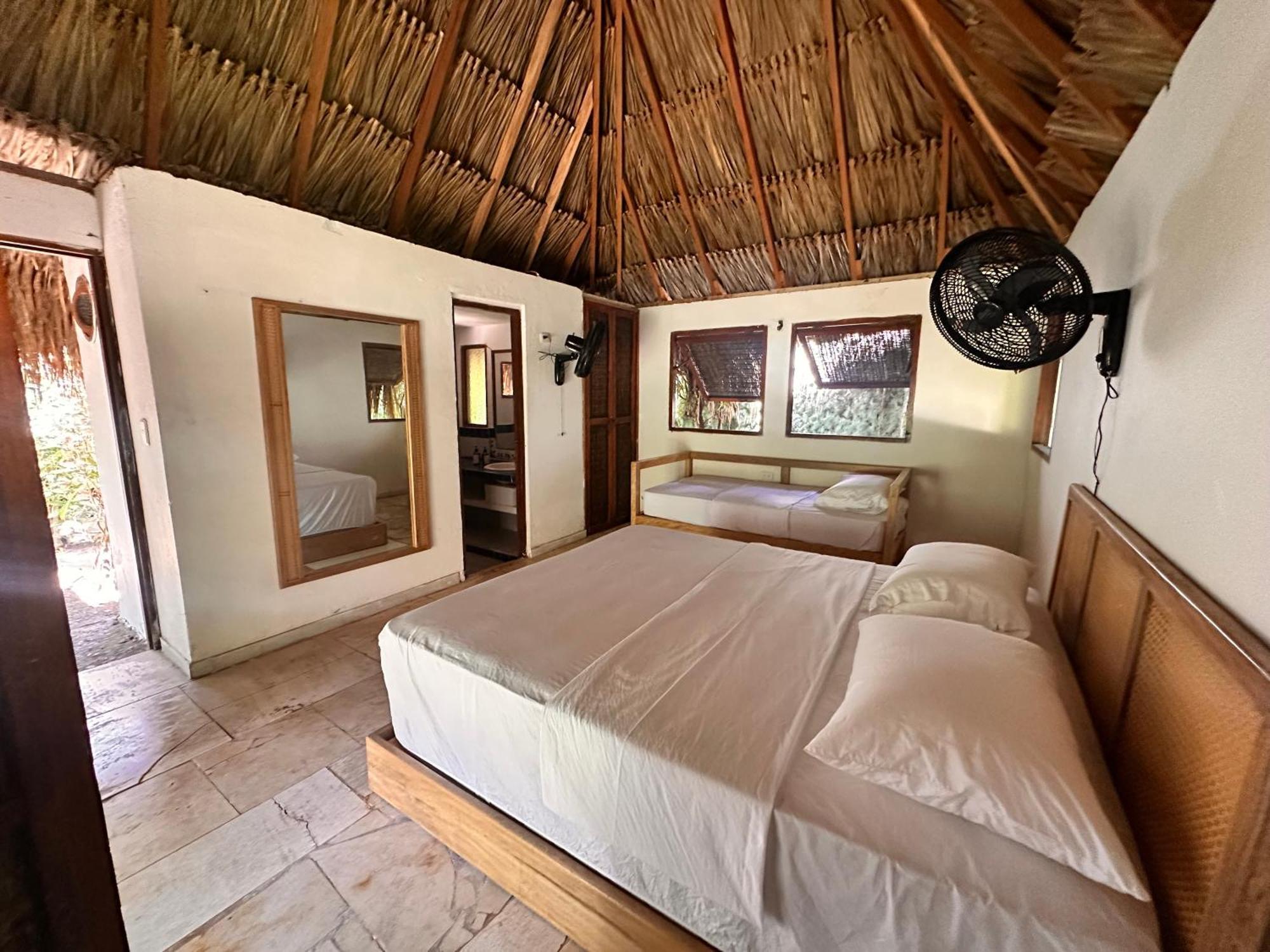 Orika Del Mar Hotel Isla Grande  Luaran gambar